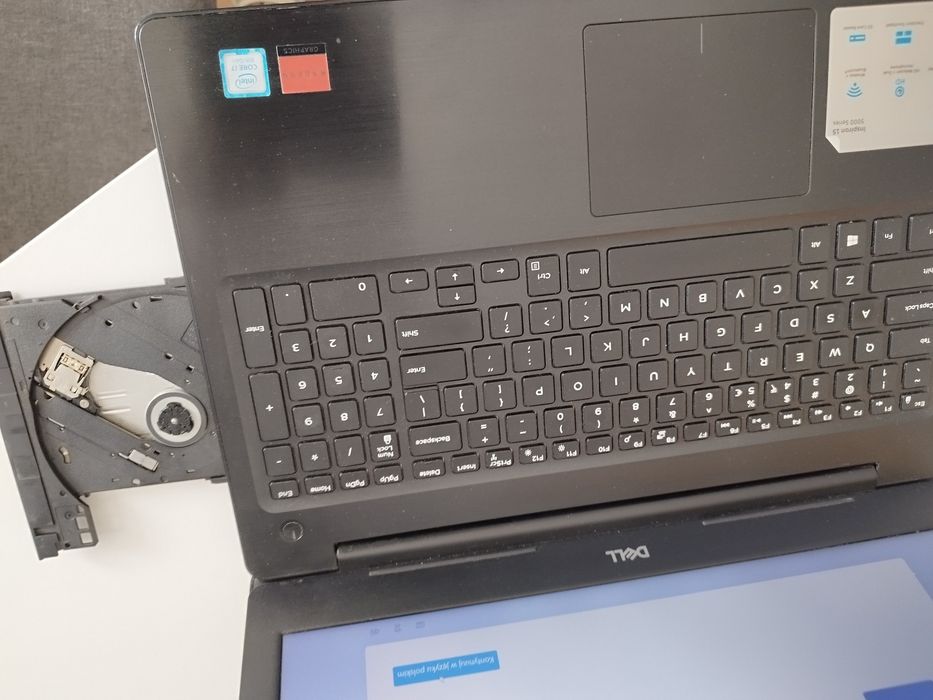 Laptop Dell Inspiron 75F001