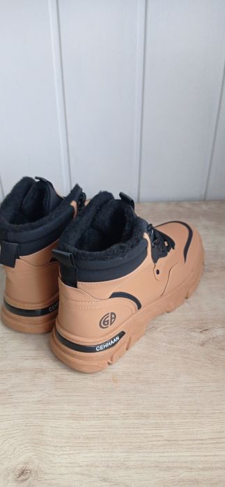 Buty zimowe 43-27,5 cm
