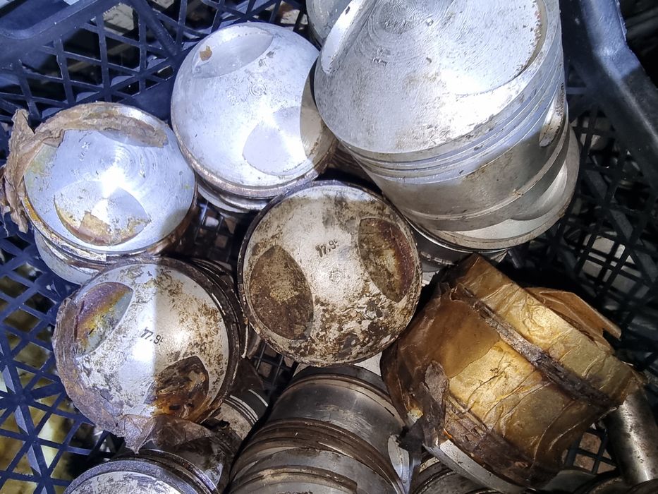 Усі деталі. Усі розміри Поршня Поршні Кольца К750 Днепр М-72 МВ Урал