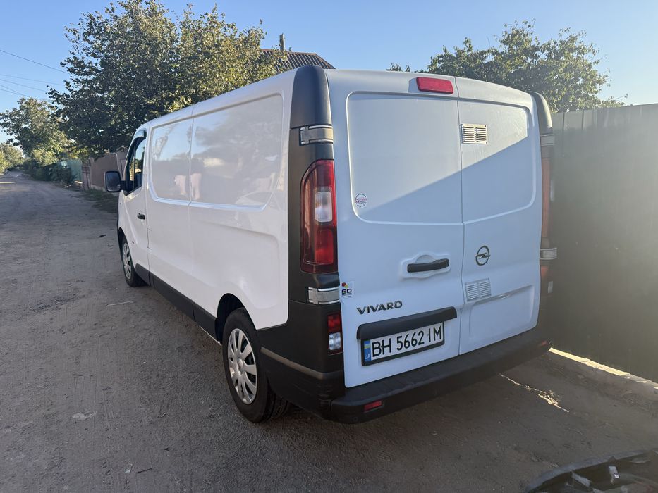 Opel Vivaro 2016 после дтп
