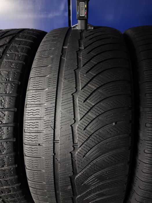 Michelin Alpin 235 45 r 18 Toyo Snowprox 235/45r18 Склада Умань