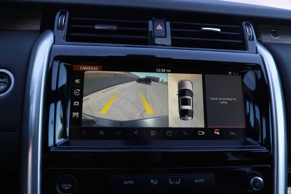 Land Rover Discovery      2017
