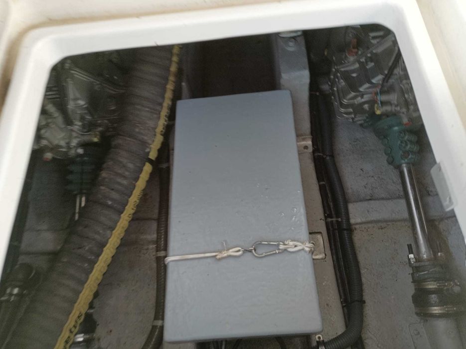 Barco de recreio Rodman 900, excelente. Equipado para a pesca ludica.