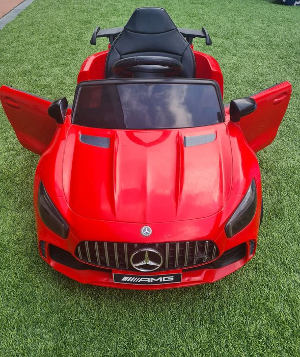 Mercedes AMG criança