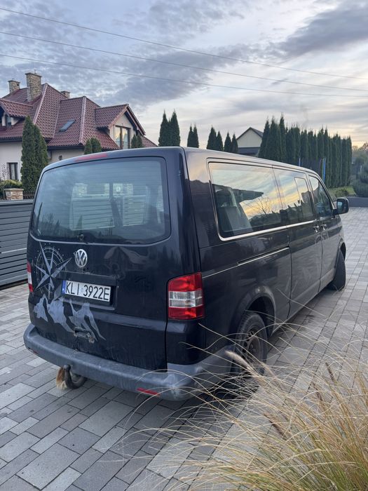 Vw caravelle 1.9tdi klima dluga czarny metalik zamiana