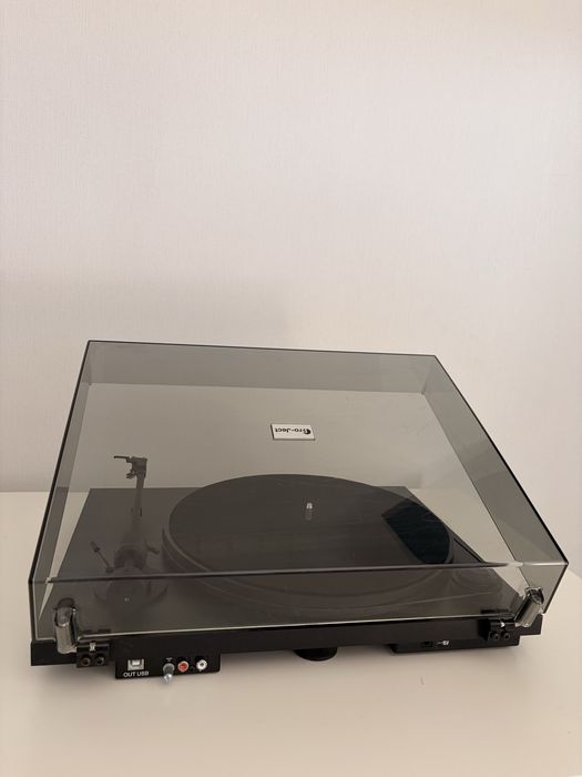 Вініловий програвач Pro-Ject Juke Box S2
