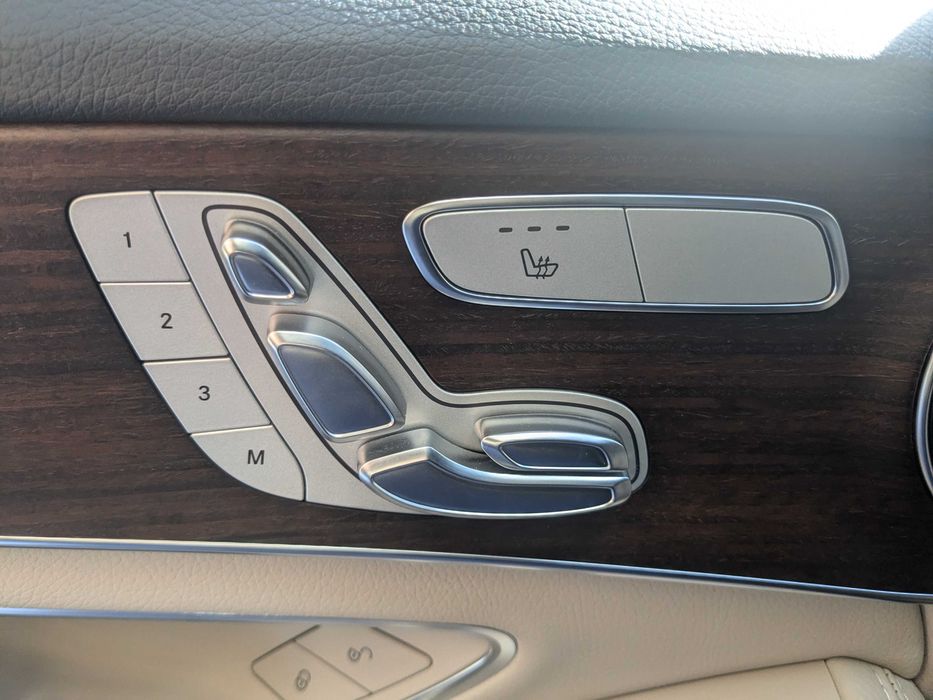 Продаж Mercedes-Benz C-Class (W205, facelift 2018) 4matic 2.0L  benzin