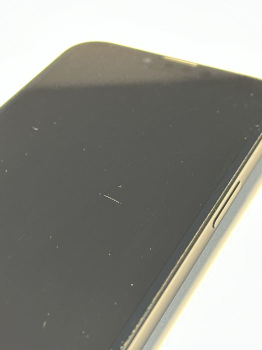 IPhone 13 128GB kondycja 87%