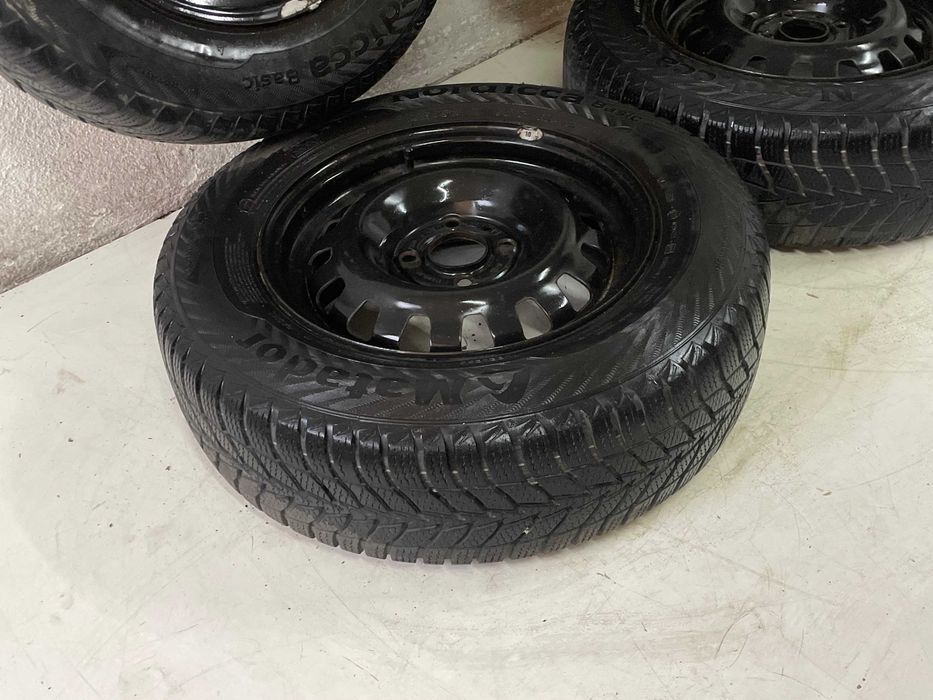 Opel Corsa D Adam Felgi 4x100 ET39 Stalowe 14 Opony Zimowe 185/70R14