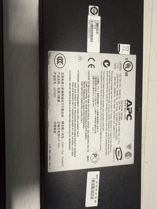 APC PDU AP7920 switch