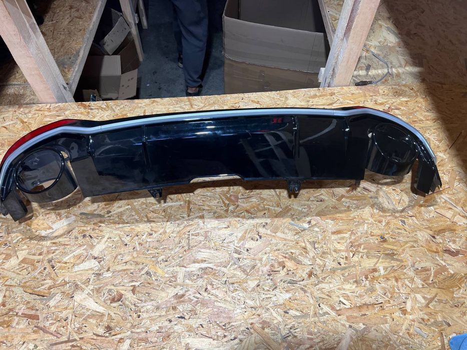 RS накладка Audi a5 b9