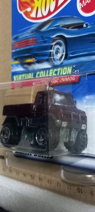 Mercedes-benz unimog hot wheels