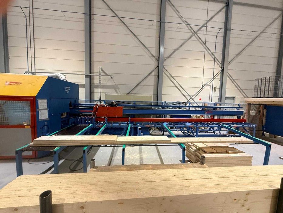 Hundegger Speed-Cut SC1 – Máquina CNC para corte de madeira