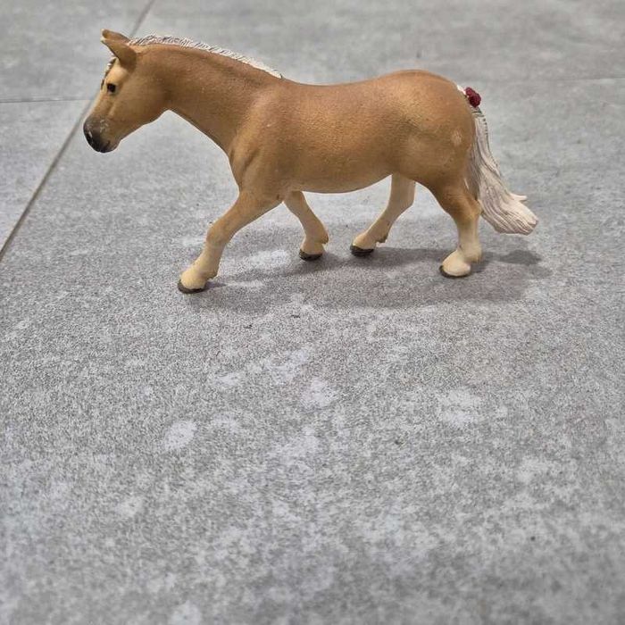Konie schleich collecta