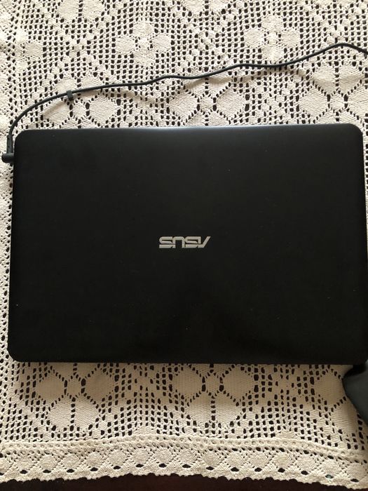Sprzedam Laptop ASUS