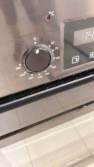 Fogão BECKEN BFE9896 DIX (70 L - Elétrico de Indução - Dark Inox)