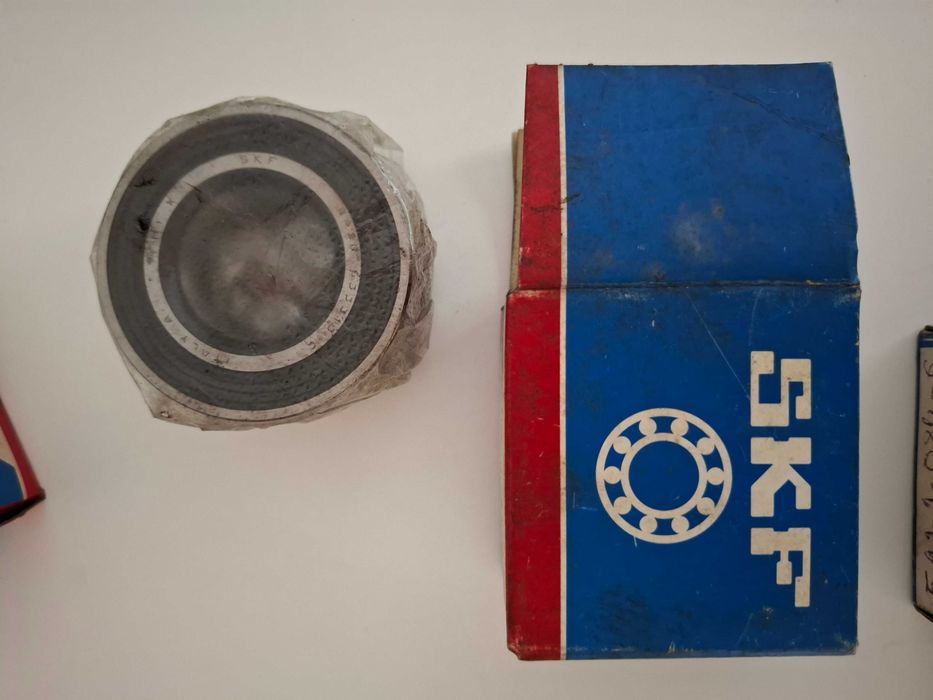 Rolamentos de esferas SKF BA2B 633313 C