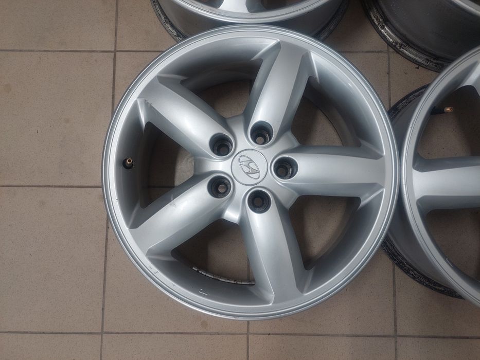 Оригінальні легкосплавні диски Hyundai Kia R17 5×114.3