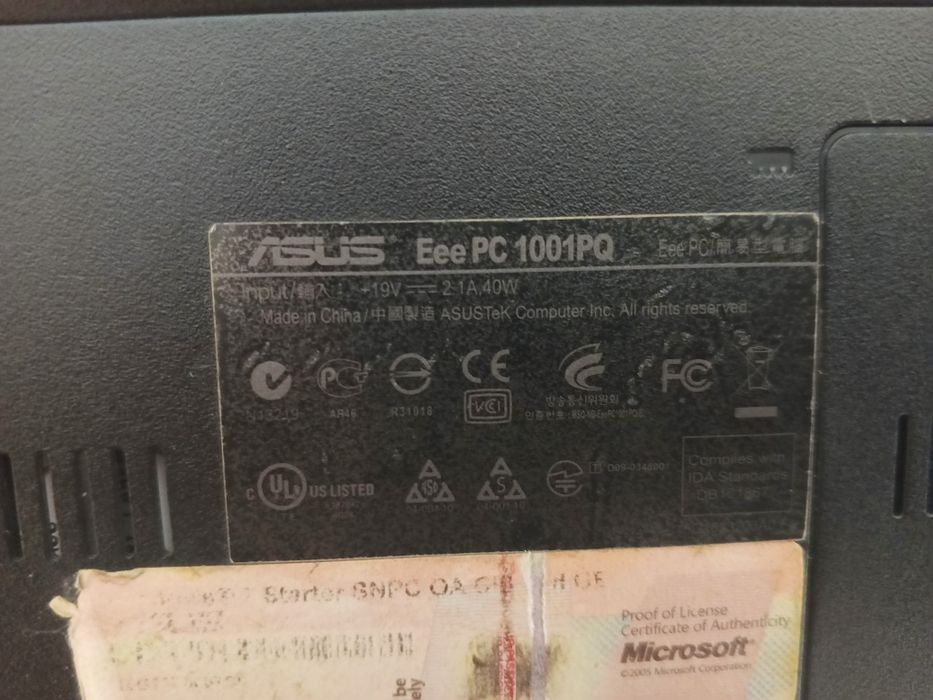 Нетбук ASUS Eee PC 1001PQ Yellow