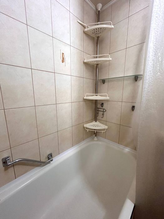 Продам однакімнатну з ремонтом, Бальзака 56