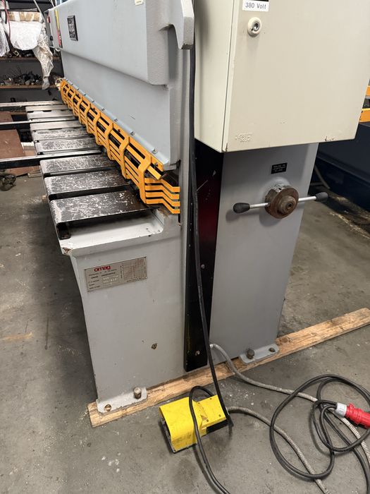 Gilotyna Omag 2000x3mm