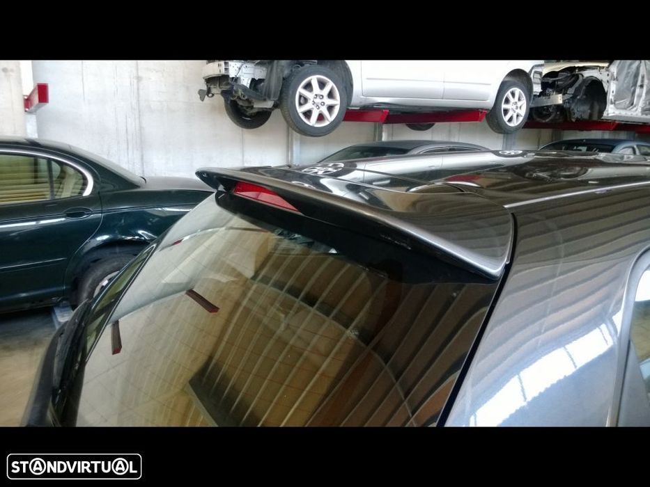 Mazda 2 2010 para peças
