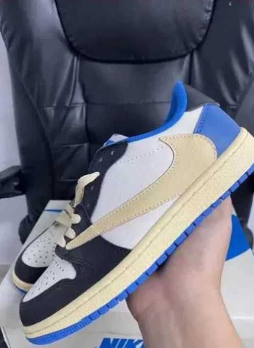 Jordan_1_Retro_Low_OG_SP_Rozmiar.39