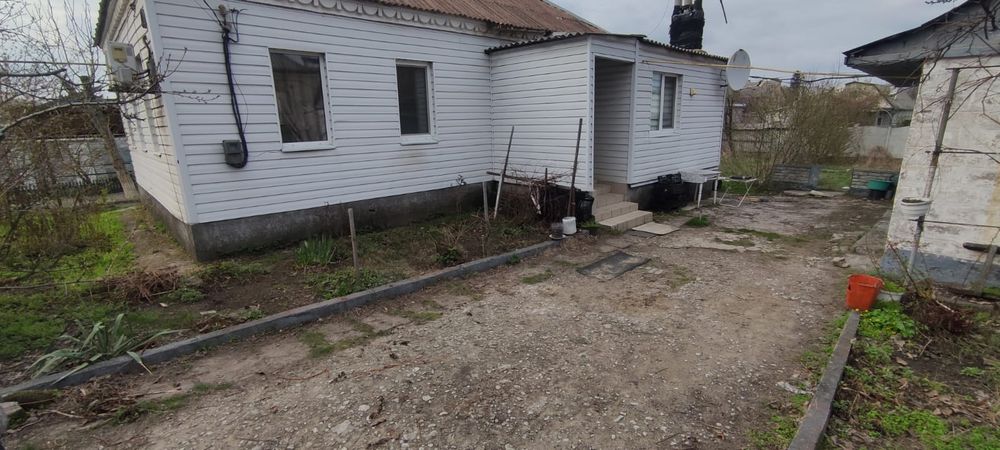 Здам частину будинку