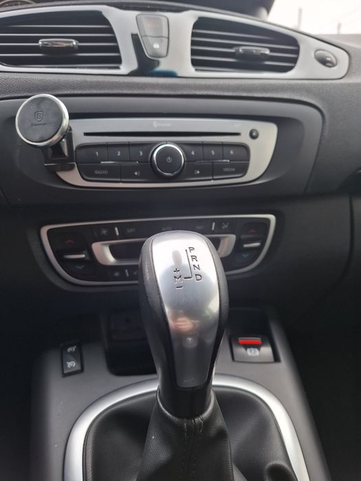 Renault Grand Scenic 2015р, мінівен  7 місць