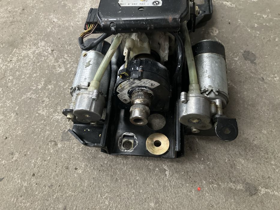 BMW E39 - kumna kierownicza elektryczna czujnik kąta skrętu