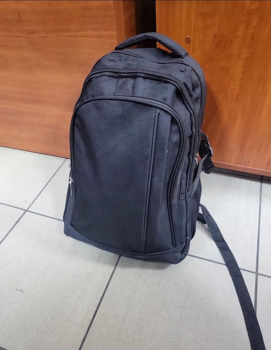 Super plecak czarny duży