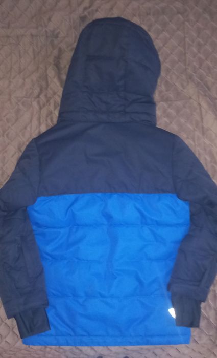 Куртка демісезона на хлопця 128-134