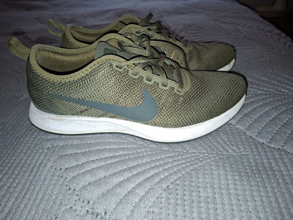 Buty Nike kolor  zielony roz. 40