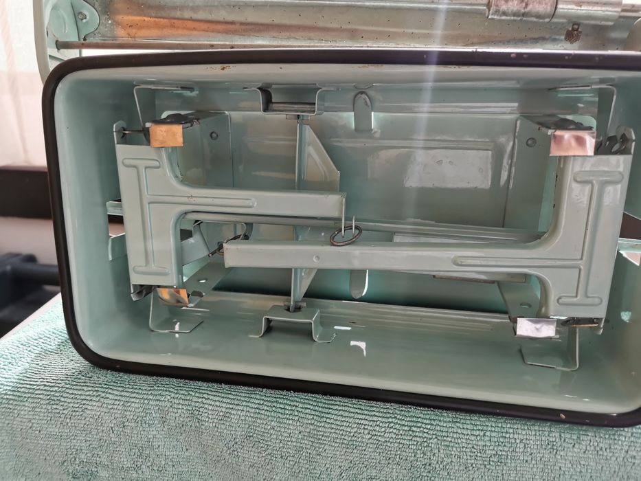 Balança de cozinha antiga.437357194479544322