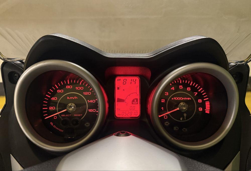 Yamaha X-max 250