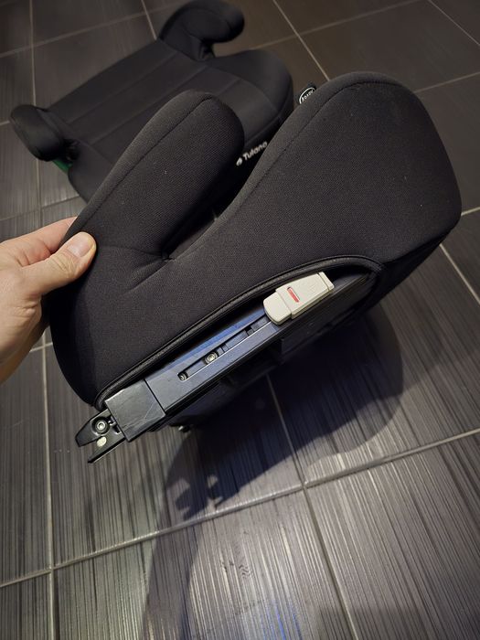 Fotelik samochodowy podstawka Tulano oraz I-Size  125-150cm