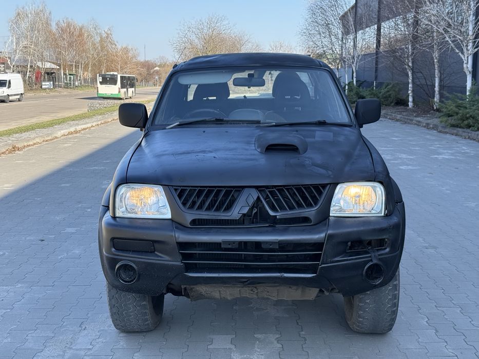 Продам Mitsubishi L200 4x4