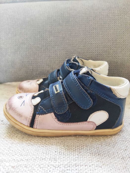 Buty jesienne/ wiosenne dziewczęce Bartek rozmiar 25