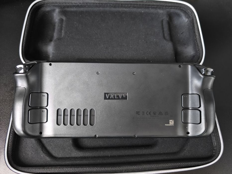 Steam Deck OLED 512GB, на гарантії, повний комплект + чохол