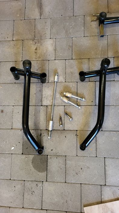 Klatka Gmole Crashpady Street Triple 675  13-17