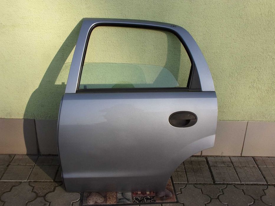 Drzwi tylne lewe CORSA C Z163