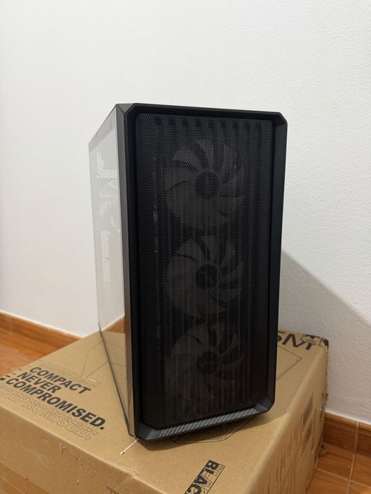PC GAMING (Ryzen 7 7800X3d RTX 5070 12gb) (32GB (2 x 16GB) DDR5 6000MHz)