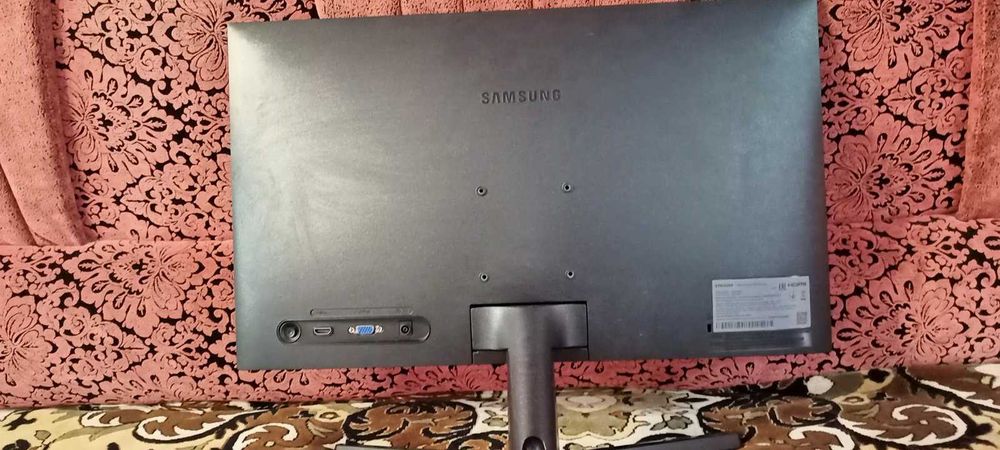 Монітор Samsung 24" (1920x1080) FHD IPS/75 Гц