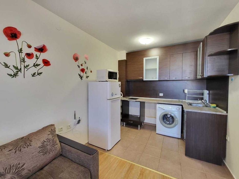 Шикарные апартаменты с ремонтом на берегу моря в Болгарии