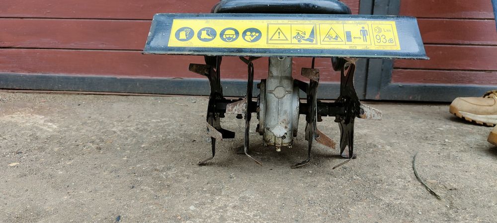 Glebogryzarka spalinowa ogrodowa 1.2 kw, mocna, kopanie ogrodu