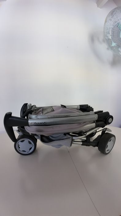 Vendo Carrinho de Bebé Quinny Zapp Xtra 2 (Usado) + Adaptadores + Capa de Chuva Original