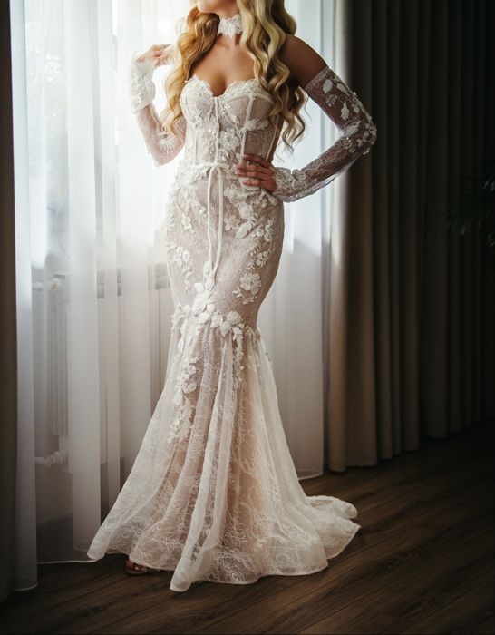 Laurelle suknia ślub Venice koronka francuska welon katedralny choker