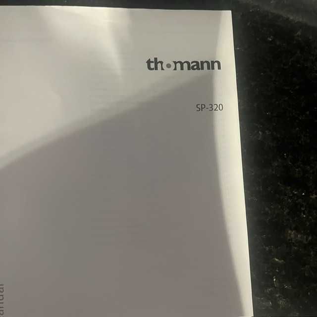 Piano thomann preto