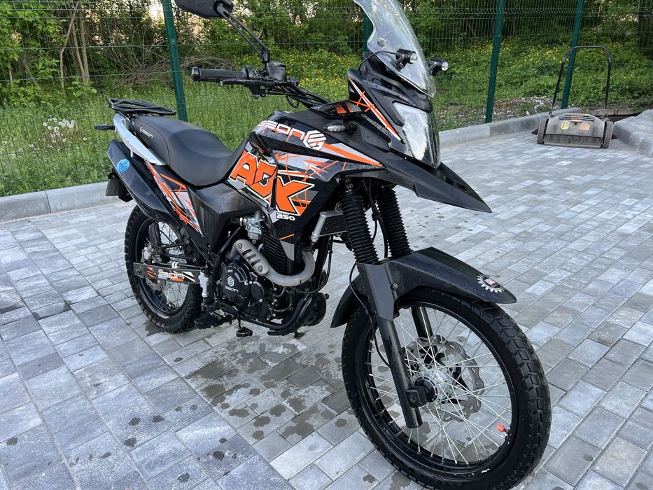 Мотоцикл Geon ADX 250