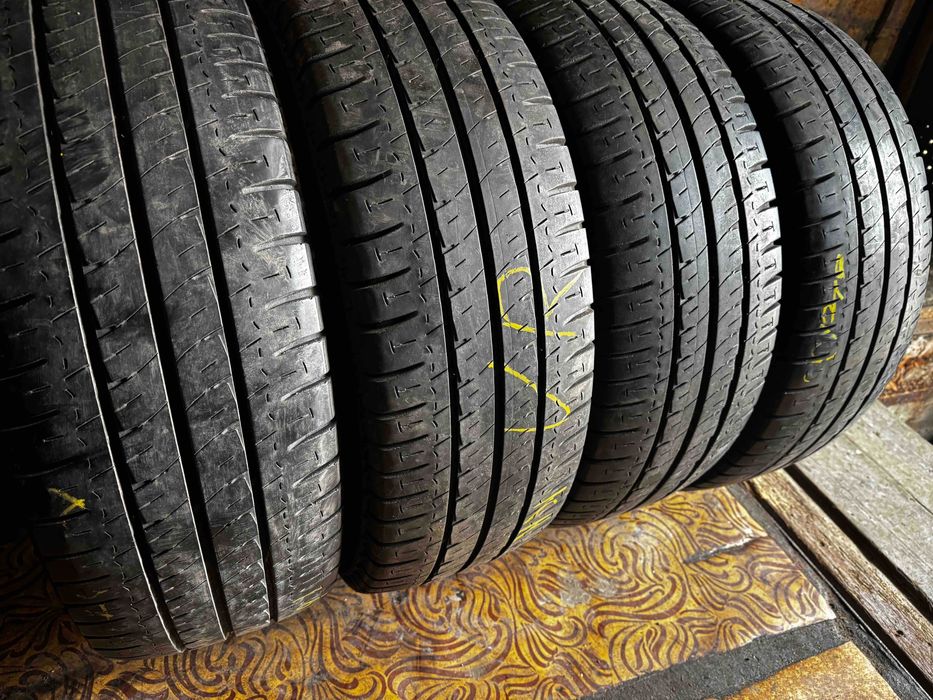 235/65 16С Michelin  Agilis шини вантажні літо